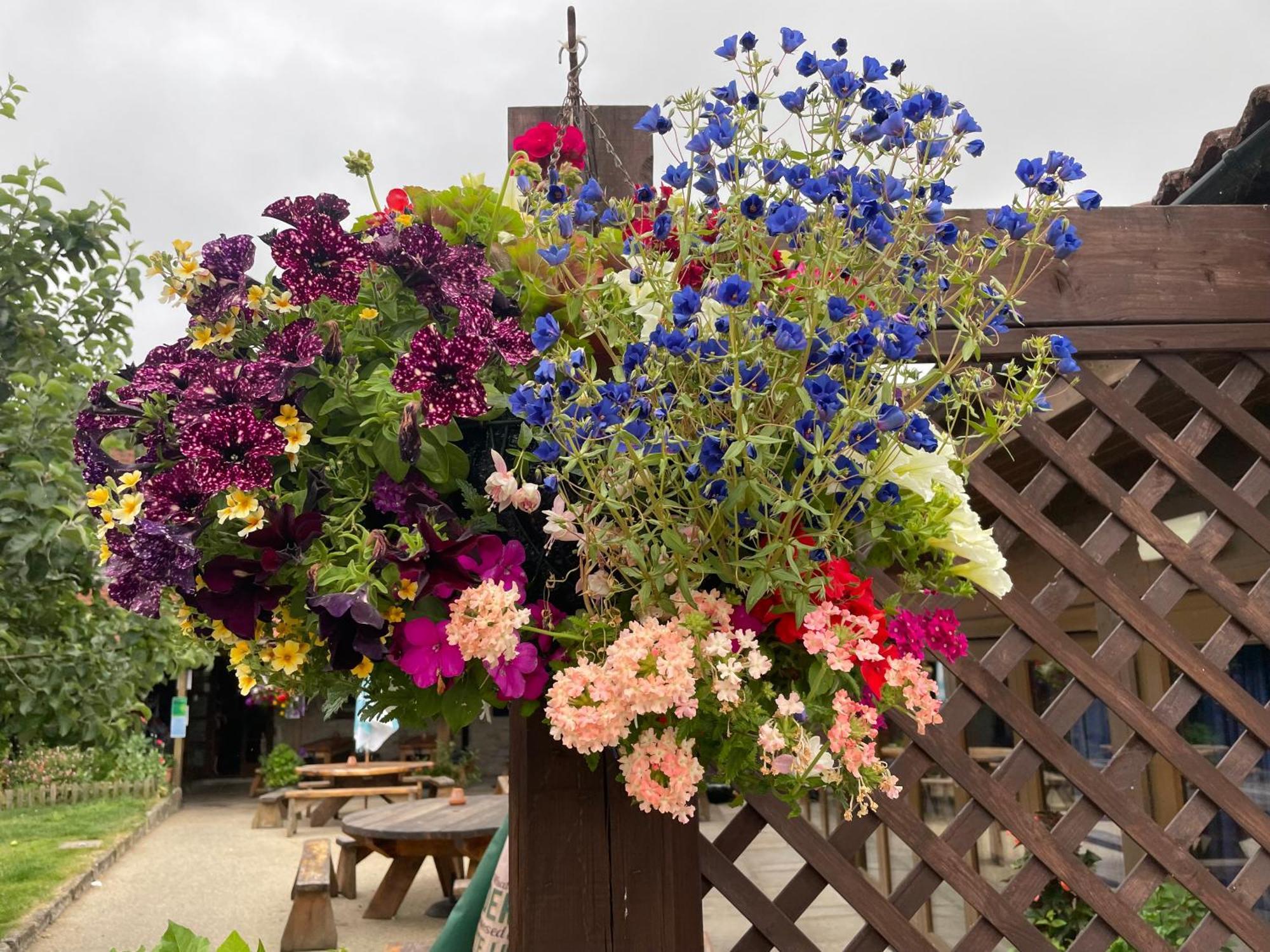 Cross Keys Inn Lydford-on-Fosse Esterno foto