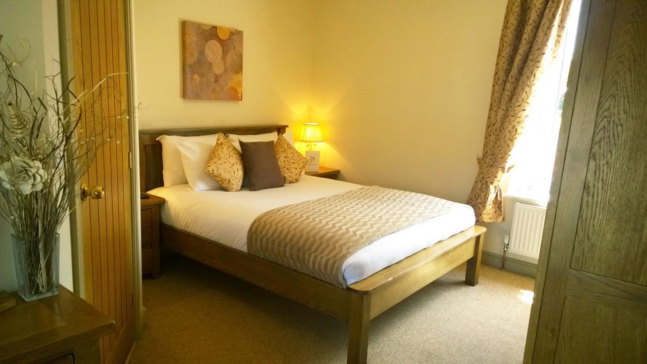 Cross Keys Inn Lydford-on-Fosse Esterno foto